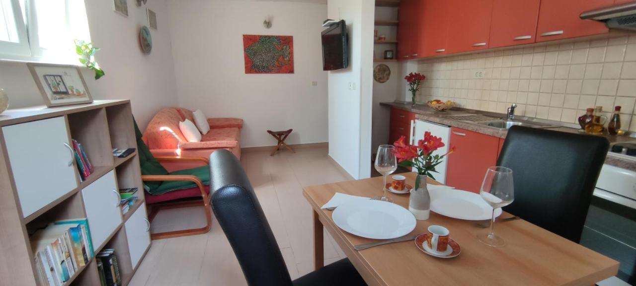 Apartment "Orangina" Sea - Nature - Relax - Ideal For Couples Dubrovnik Ngoại thất bức ảnh